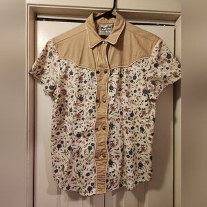 Vintage Wrangler Western Wear Floral Shirt – Women’s – Short Sleeve